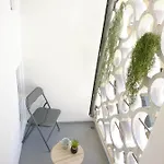 Lp * Άννεσι